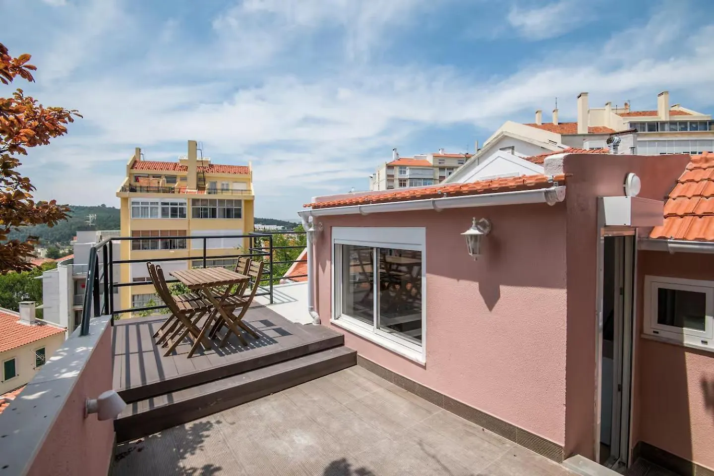 Studio Ensoleille Avec Terrasse Proche D'Amoreiras Lisbon Portugal