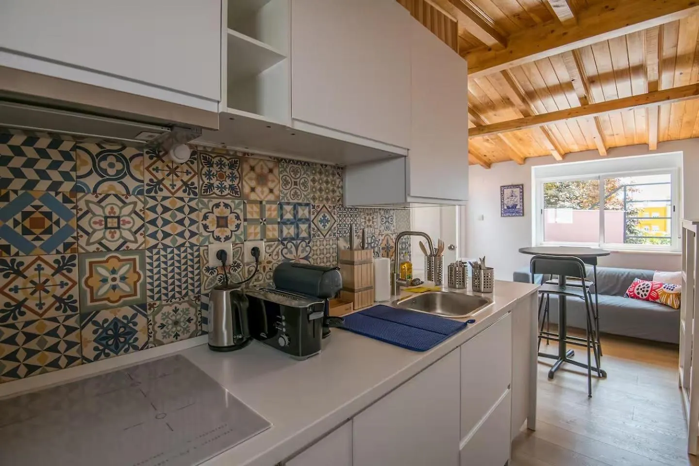 Apartment Studio Ensoleille Avec Terrasse Proche D'Amoreiras Lisbon Portugal