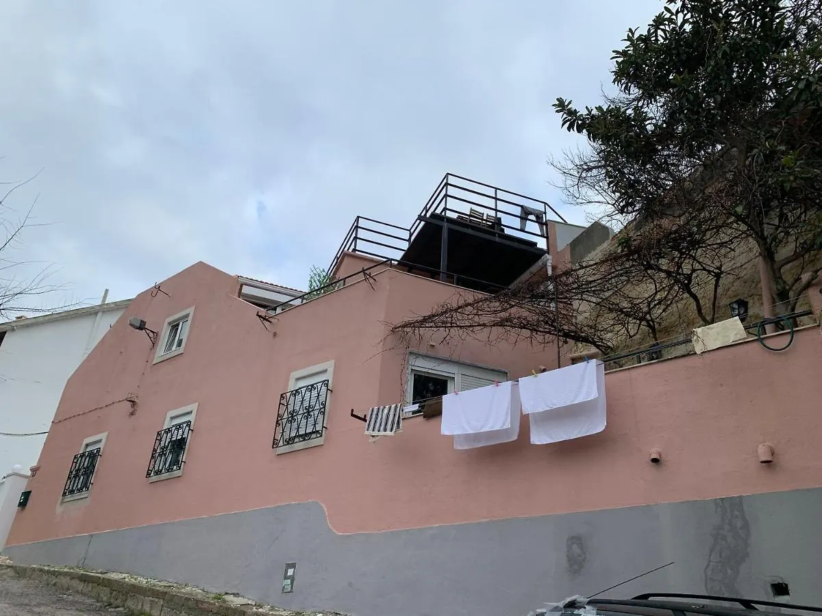 Studio Ensoleille Avec Terrasse Proche D'Amoreiras Lisbon Apartment